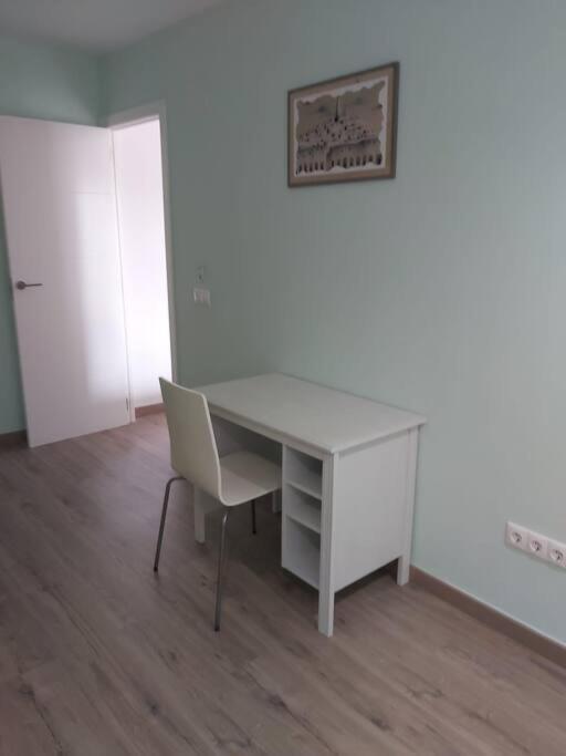 Modern Flat At Garbinet With Wifi Alicante Exterior foto