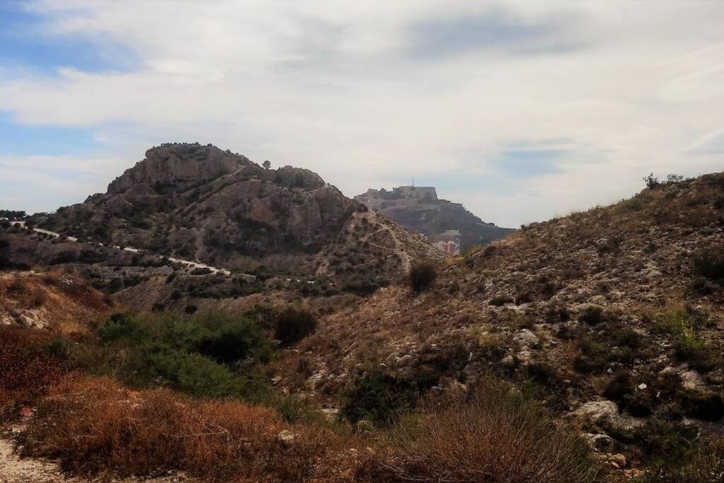 Modern Flat At Garbinet With Wifi Alicante Exterior foto